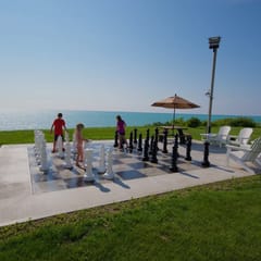 Dundrillin Luxury Lakefront Cottage